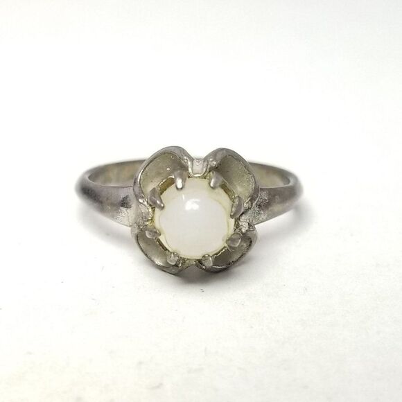 Vintage Sterling Silver Buttercup Setting Solitaire Ring, Size 5 1/2 Band - Picture 7 of 7